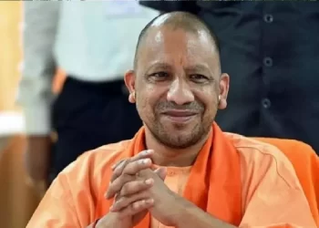 सीएम योगी ने कर्पूरी ठाकुर को भारत रत्न देने के निर्णय के लिए की केंद्र सरकार की प्रशंसा