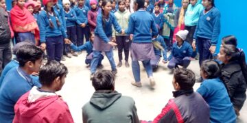 राष्ट्रीय बालिका दिवस के अवसर पर नुक्कड नाटक आयोजित कर “बेटी बचाओ- बेटी पढाओ” का संदेश दिया