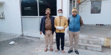 थाना नोएडा 63 सेक्टर पुलिस ने किया एक गांजा तस्कर गिरफ्तार