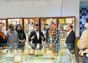 एप्पल ने गलगोटियास यूनिवर्सिटी में अत्याधुनिक आईओएस डेवलपमेंट लैब का अनावरण किया: नवाचार की ओर एक छलांग