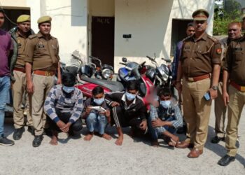 नोएडा पुलिस ने 4 शातिर वाहन चोर किये गिरफ्तार