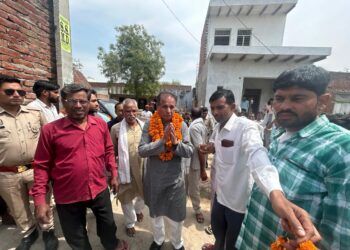 बसपा प्रत्याशी राजेंद्र सोलंकी ने झाझर, मारहरा, कपना, मुमरेजपुर, चिंगरावली, रखेड़ा फार्म हाउस, हसनपुर गॉव में किया जनसम्पर्क