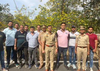 इकोटेक-1 पुलिस और माफिया रणदीप भाटी गैंग के सक्रिय सदस्य के बीच हुई मुठभेड़, मुठभेड़ में बदमाश गोली लगने से हुआ घायल