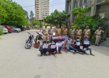 फेस 3 नोएडा पुलिस ने 6 अर्न्तराज्यीय चोर किए गिरफ्तार, भारी मात्रा में चोरी का सामान बरामद