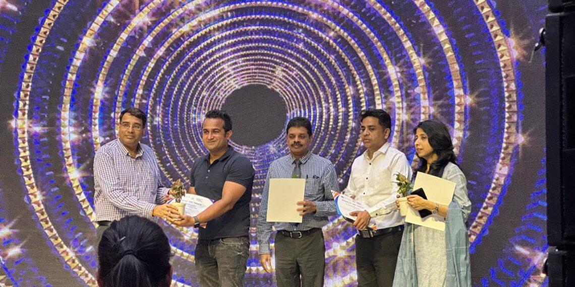 शारदा विश्वविद्यालय के स्कूल ऑफ डेंटल साइंसेज में तीन दिवसीय कार्यक्रम एविंस फिएस्टा का हुआ समापन