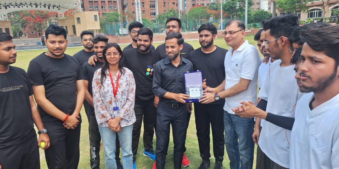 शारदा विश्वविद्यालय में नर्सिंग खेल दिवस का आयोजन