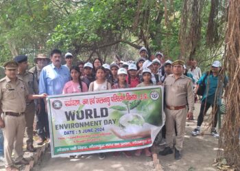 ओखला पक्षी विहार में मनाया गया विश्व विश्व पर्यावरण दिवस