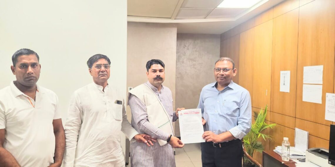 जिला न्यायालय के पास से अवैध अतिक्रमण को हटाने की करप्शन फ्री इंडिया ने की मांग
