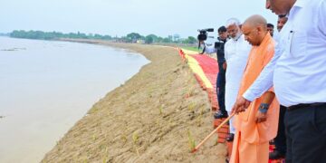 बाढ़ बचाव के समयबद्ध कार्ययोजना का दिख रहा परिणाम : सीएम योगी