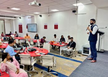 गलगोटियास यूनिवर्सिटी में दो दिवसीय एआईसीटीई द्वारा प्रायोजित “इनोवेशन एंड एंटरप्रेन्योरशिप ट्रेनिंग एंड एक्सपोजर विजिट” कार्यक्रम का समापन