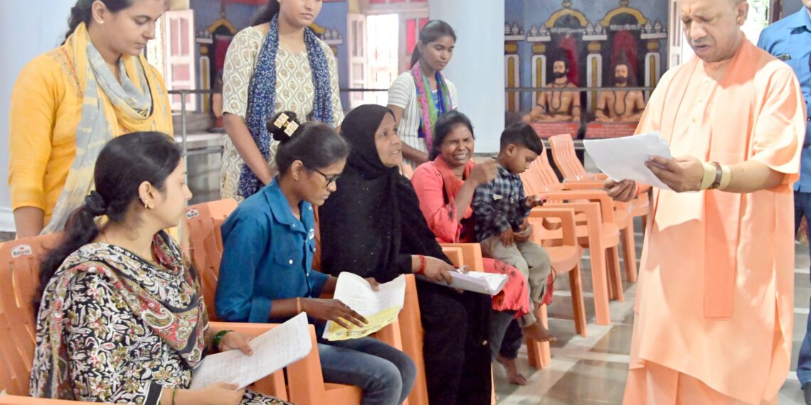 त्वरित व संतुष्टिपरक हो लोगों की समस्याओं का समाधान : मुख्यमंत्री