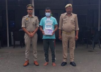 मैरिज होम में मेहमान बनकर सोने चांदी के आभूषण चोरी करने वाला शातिर चोर गिरफ्तार, चोरी के आभूषण और नगदी बरामद