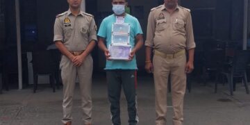 मैरिज होम में मेहमान बनकर सोने चांदी के आभूषण चोरी करने वाला शातिर चोर गिरफ्तार, चोरी के आभूषण और नगदी बरामद