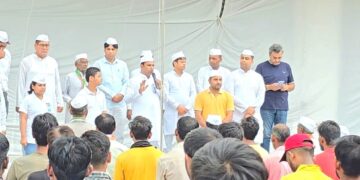 जिला कांग्रेस कैम्प कार्यालय, ग्रेटर नोएडा (पश्चिम) पर आज़ादी के महापर्व स्वतंत्रता दिवस के मौके पर जिला कांग्रेस कार्यालय पर ध्वजारोहण किया