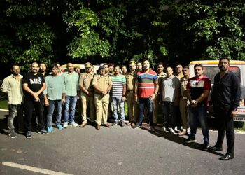 विनय हत्याकांड का आरोपी हिस्ट्रीशीटर बदमाश पुलिस मुठभेड़ के बाद के गिरफ्तार