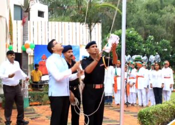 हमारी जिम्मेदारियां हैं, उसे अगर हम अच्छी तरह से निभाएंगे तो यह देशभक्ति होगी : लोकेश एम सीईओ प्राधिकरण