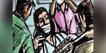 हथियार के बल पर पूरे परिवार को बंधक बनाकर लूटे लाखों रुपये व जेवरात, नोएडा पुलिस जांच में जुटी