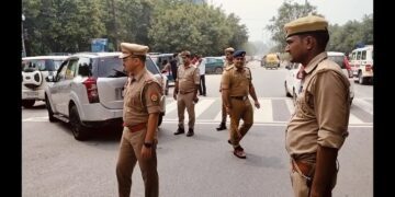 सेमी कॉन इंडिया 2024 के आयोजन को लेकर नोएडा पुलिस हाई अलर्ट मोड पर, अधिकारी ले रहे सुरक्षा व्यवस्था का जायजा