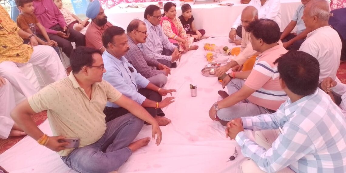 बजरंग रामलीला संचालिका समिति ने किया भूमि पूजन