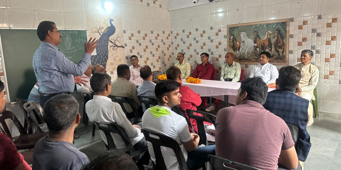 श्री राजपूत करणी सेना की सभा हरिओम कॉन्वेंट स्कूल दादरी करण विहार में आयोजित की गई