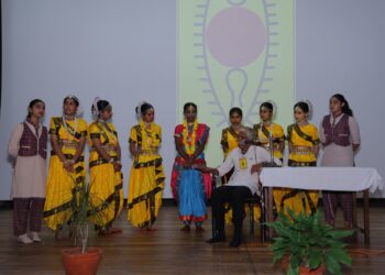 डीएवी पब्लिक स्कूल एनटीपीसी दादरी में स्पिक मैके के एक भव्य समारोह का आयोजन किया गया