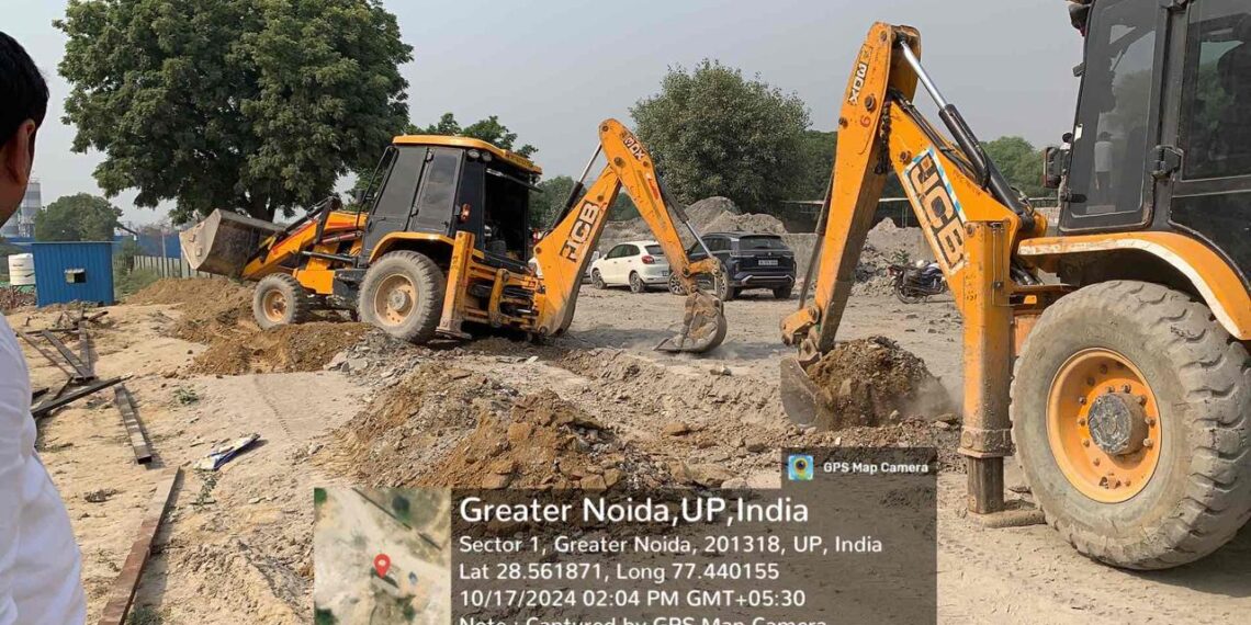 ग्रेटर नोएडा प्राधिकरण ने बिसरख में जमीन अतिक्रमण पर चलाया बुल्डोजर, 33 हजार वर्ग मीटर जमीन को कराया कब्जा मुक्त