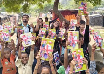 जीएल बजाज ने शिक्षा, स्वास्थ्य और स्वच्छता को लेकर चलाया जागरूकता अभियान