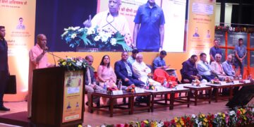 बच्चों से जुड़ी बीमारियों को नजदीक से देखा, आज एडवांस पीडियाट्रिक सेंटर मूर्त रूप ले रहा: सीएम योगी