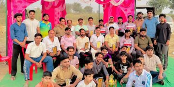 जुनेदपुर प्रीमियर लीग की विजेता बनी तिमराज टाइगर्स मंडैया की टीम