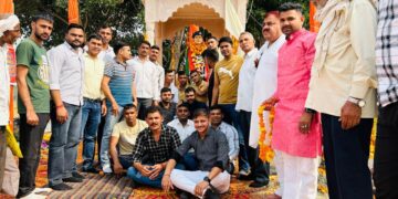 सैनिक सेवा समिति ने “शहीद भाई युधिष्ठिर जी” की पुण्यतिथि पर ग्राम खाम्बी पहुँच कर अपने श्रद्धा-सुमन अर्पित किये