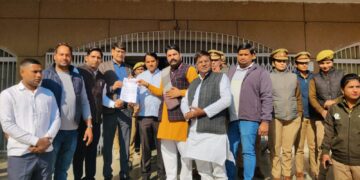 किसानों की जेल से तत्काल रिहाई के संबंध में सौंपा ज्ञापन