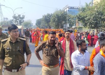नोएडा पुलिस महाशिवरात्रि पर रही अलर्ट, कलश यात्रा को सकुशल संपन्न कराया