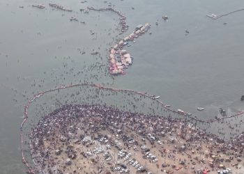 महाकुम्भ एक याद बन गया, लेकिन इसकी गूंज सदियों तक रहेगी