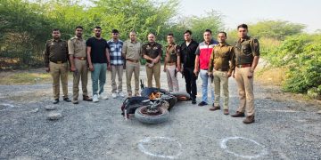 नोएडा पुलिस और स्नैचर बदमाशों के बीच मुठभेड़, तीन बदमाश घायल