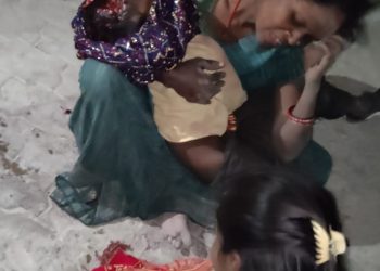 निर्माणाधीन इमारत से गिरी लोहे की रॉड, 10 वर्षीय बच्चे की मौत