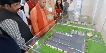 मुख्यमंत्री योगी आदित्यनाथ ने ग्रेटर नोएडा में अवादा इलेक्ट्रो की 5 गीगावाट इंटीग्रेटेड सोलर मैन्युफैक्चरिंग यूनिट की आधारशिला रखी व 1.5 गीगावाट सोलर मॉड्यूल फैक्ट्री का किया उद्घाटन