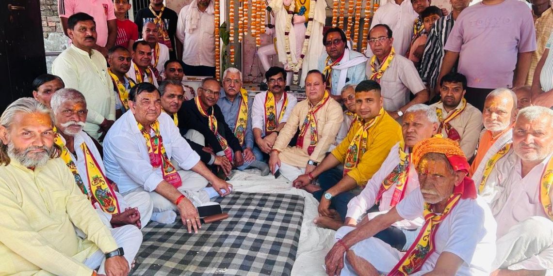 खाम्बी में रामायण पाठ, संकीर्तन एवं विशाल भंडारे का आयोजन