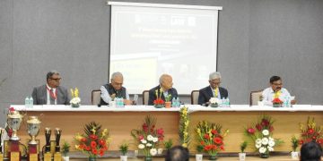 शारदा विश्वविद्यालय में 9वीं आनंद स्वरूप गुप्ता मेमोरियल अंतरराष्ट्रीय मूट कोर्ट प्रतियोगिता का शुभारंभ