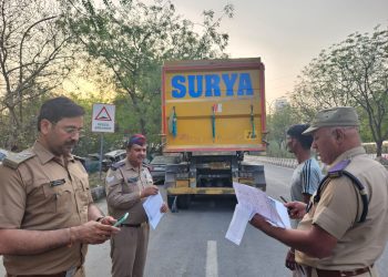 जिले में ओवरलोड वाहनो के विरुद्ध परिवहन विभाग की कड़ी कार्रवाई