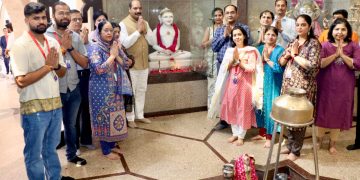 शारदा विश्वविद्यालय में हर्षोल्लास के साथ मनाई गई महावीर जयंती