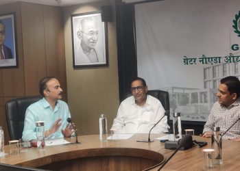 मलकपुर के 47 किसानों को मिले आबादी भूखंड, समान आकार वाले 13 भूखंडों का ड्रा से आवंटन