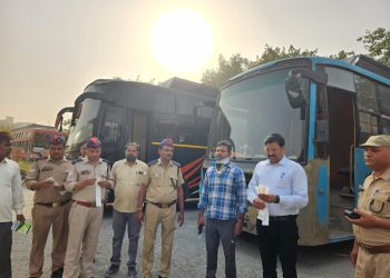 परिवहन विभाग ने जांच अभियान के तहत अब तक 25 बसों पर की अनाधिकृत संचालन व ओवरलोडिंग की कार्यवाही