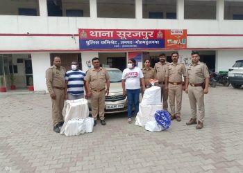 सूरजपुर पुलिस, सीडीटी और आबकारी टीम ने भारी मात्रा में अवैध शराब के साथ 2 नाइजीरियाई नागरिक गिरफ्तार किए
