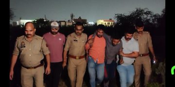 नोएडा की थाना सेक्टर-49 पुलिस की मुठभेड़ में मोबाइल स्नेचर घायल, एक साथी गिरफ्तार