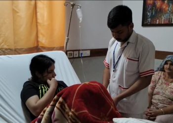 मोमोज खाने के बाद परिवार के चार लोगों की तबीयत बिगड़ी, अस्पताल में भर्ती
