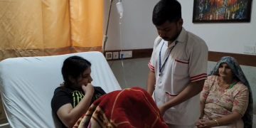 मोमोज खाने के बाद परिवार के चार लोगों की तबीयत बिगड़ी, अस्पताल में भर्ती