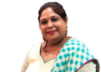डिजिटल युग की दिव्य मार्गदर्शक: टैरो और न्यूमेरोलॉजी से दुनिया भर में उम्मीद की किरण बनीं पूजा वर्मा