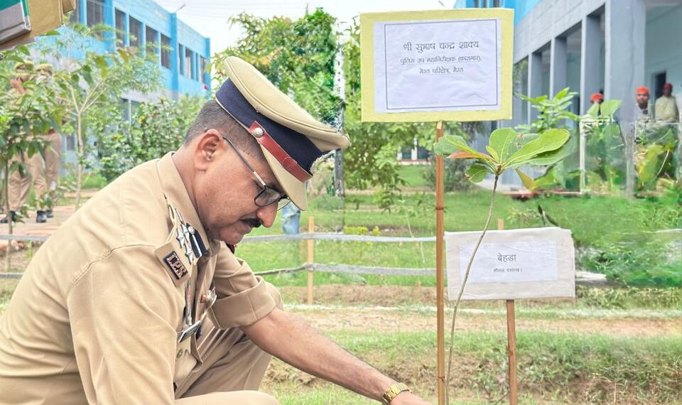 उत्तर प्रदेश के पुलिस महानिदेशक/महानिरीक्षक कारागार प्रशासन एवं सुधार सेवाएं, पी.सी. मीना (आईपीएस) ने किया गौतमबुद्धनगर जिला कारागार का औचक निरीक्षण
