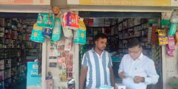 गौतम बुद्ध नगर में मेडिकल स्टोरों पर औषधि निरीक्षक ने चलाया गुणवत्ता जांच अभियान