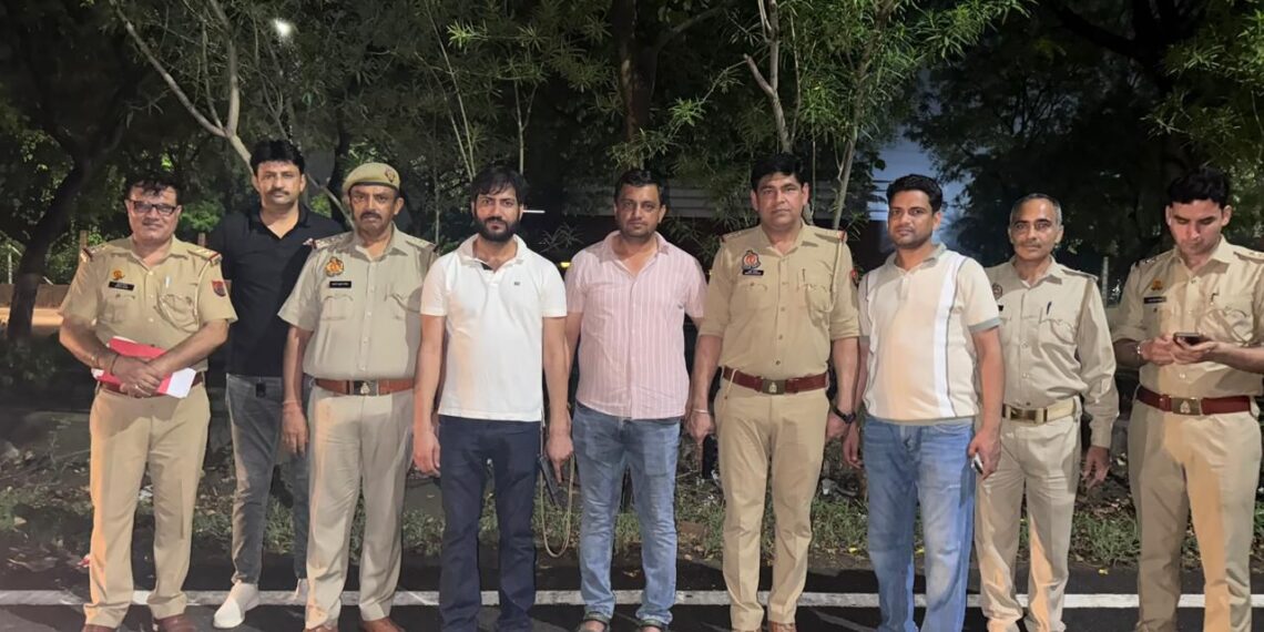 सेन्ट्रल नोएडा में महिला की हत्या के आरोपी बदमाश से पुलिस की मुठभेड़, आरोपी घायल